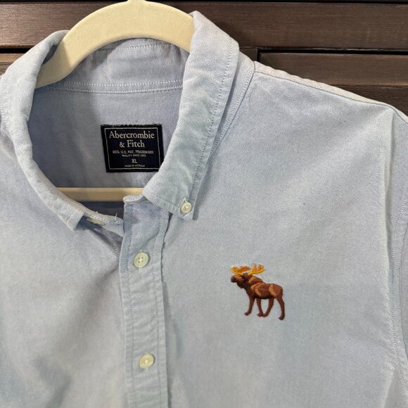 Abercrombie & Fitch Men’s Oxford Shirt Blue Long Sleeve Button Down Moose Logo X - Picture 2 of 8